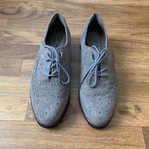 Earthies Santana taupe leather wingtip oxford shoes